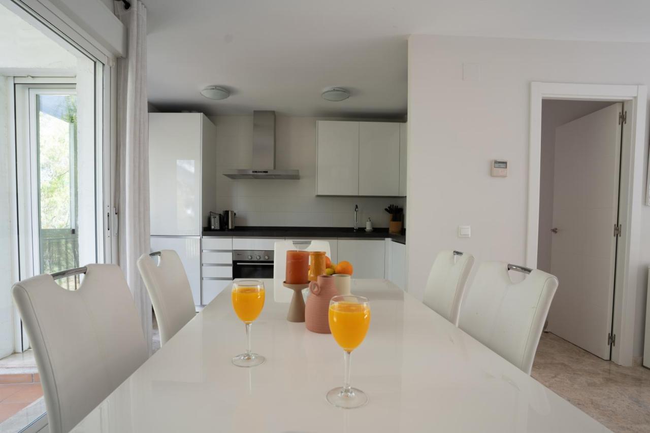 2Bdr Penthouse, Los Naranjos, W/Pool, 2Km P.Banus Marbella Bagian luar foto