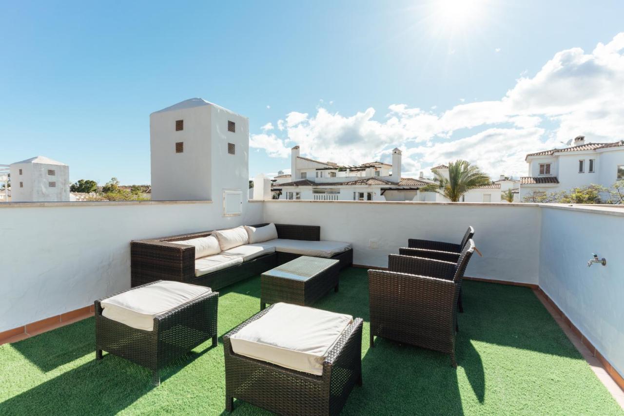 2Bdr Penthouse, Los Naranjos, W/Pool, 2Km P.Banus Marbella Bagian luar foto